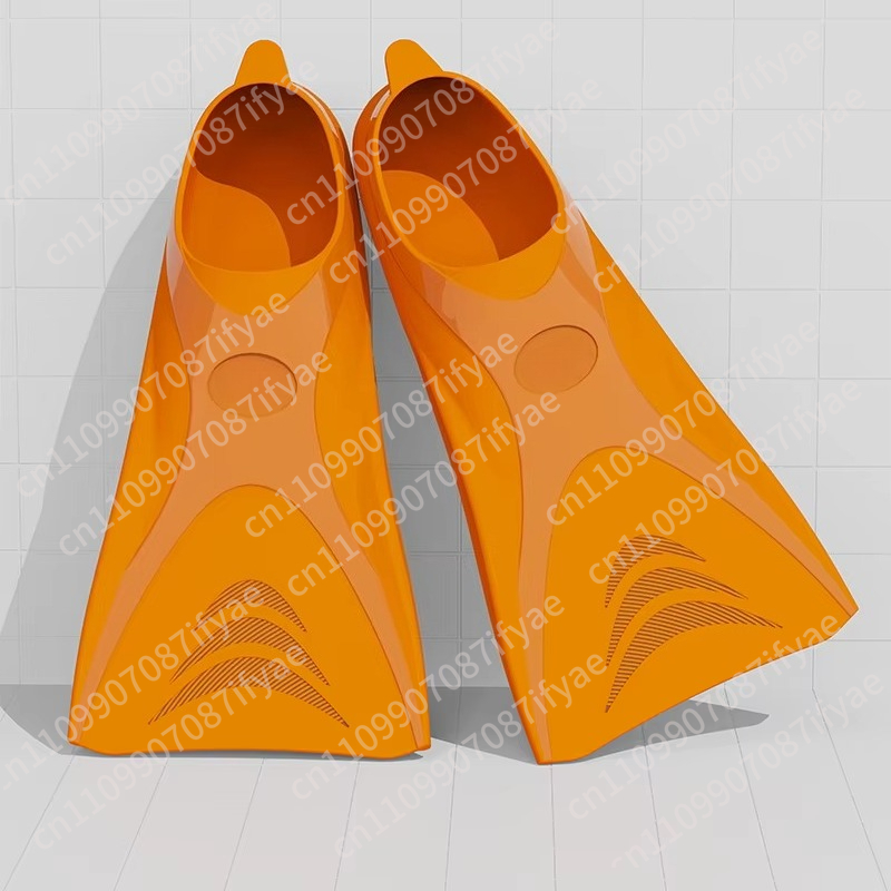 Swim Fin Short Blade - زعانف سباحة قصيرة من السيليكون بتصميم