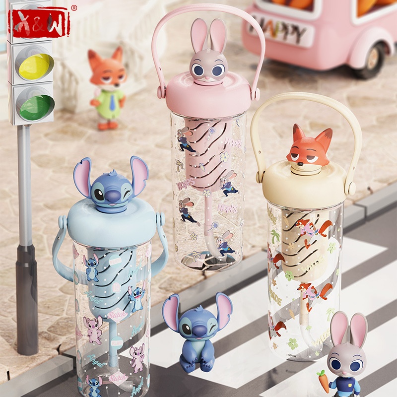 X Sports Equipment - زجاجة مياه X&W Zootopia مع ماصة،