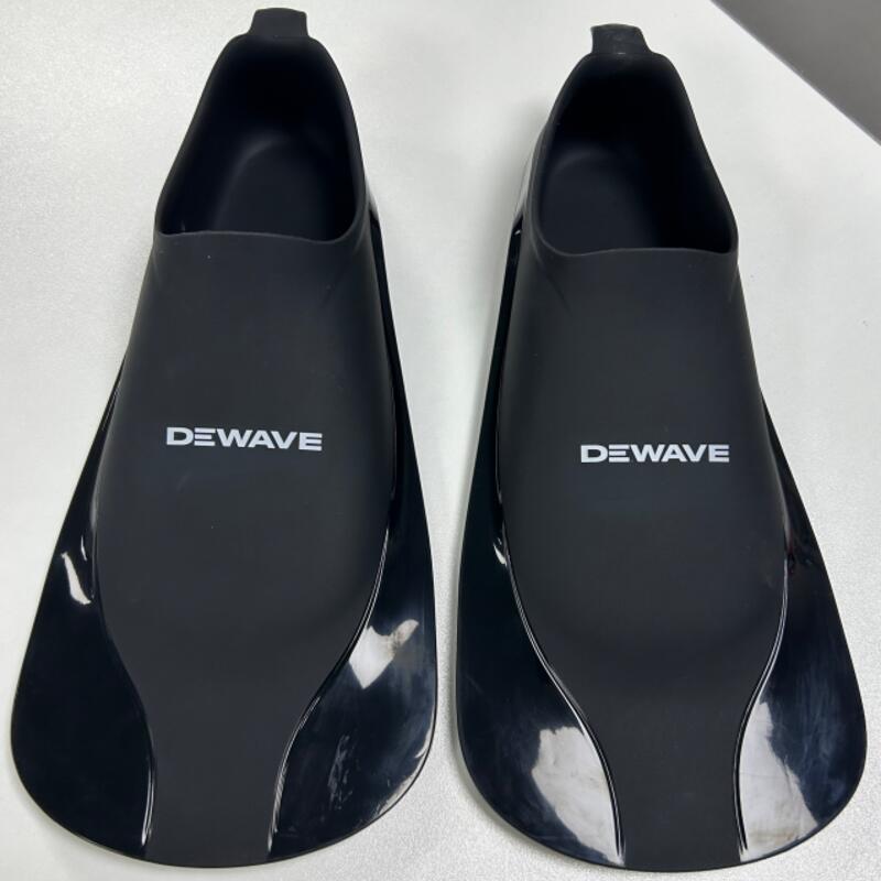 زعنفة السباحة المطاطية المريحة - مراجعة Swim Fin Short Blade وسعره