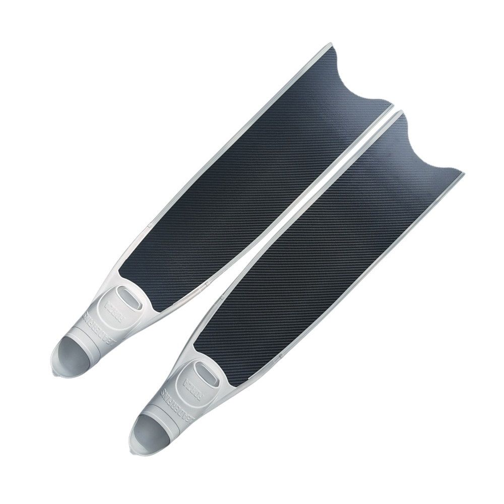 مجموعة من زعانف الغوص المصنوعة - مراجعة Swim Fin Short Blade وسعره