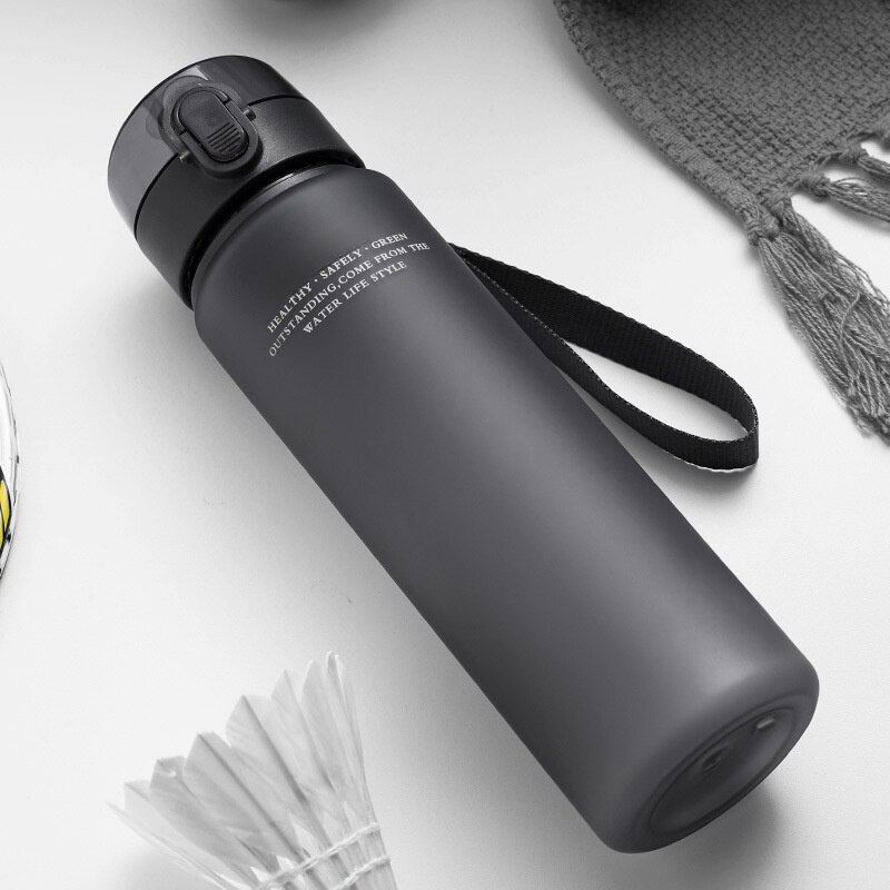 زجاجة مياه رياضية مقاومة للتسر - مراجعة Sports Equipment Brands وسعره